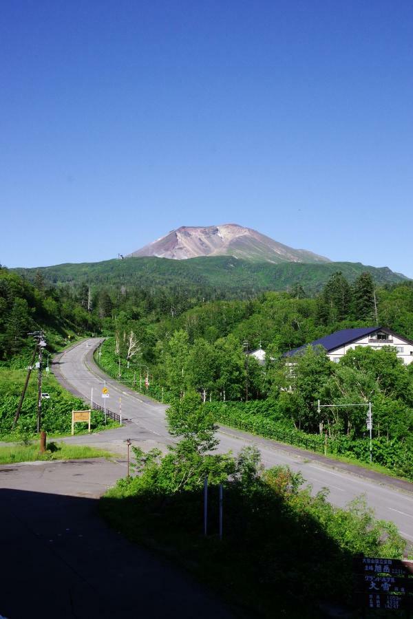 K'S House Hokkaido - Asahidake Onsen Hostel Higashikawa Esterno foto